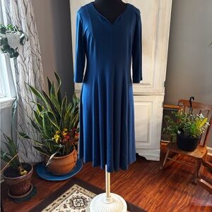 Elegant Blue Women's Dress